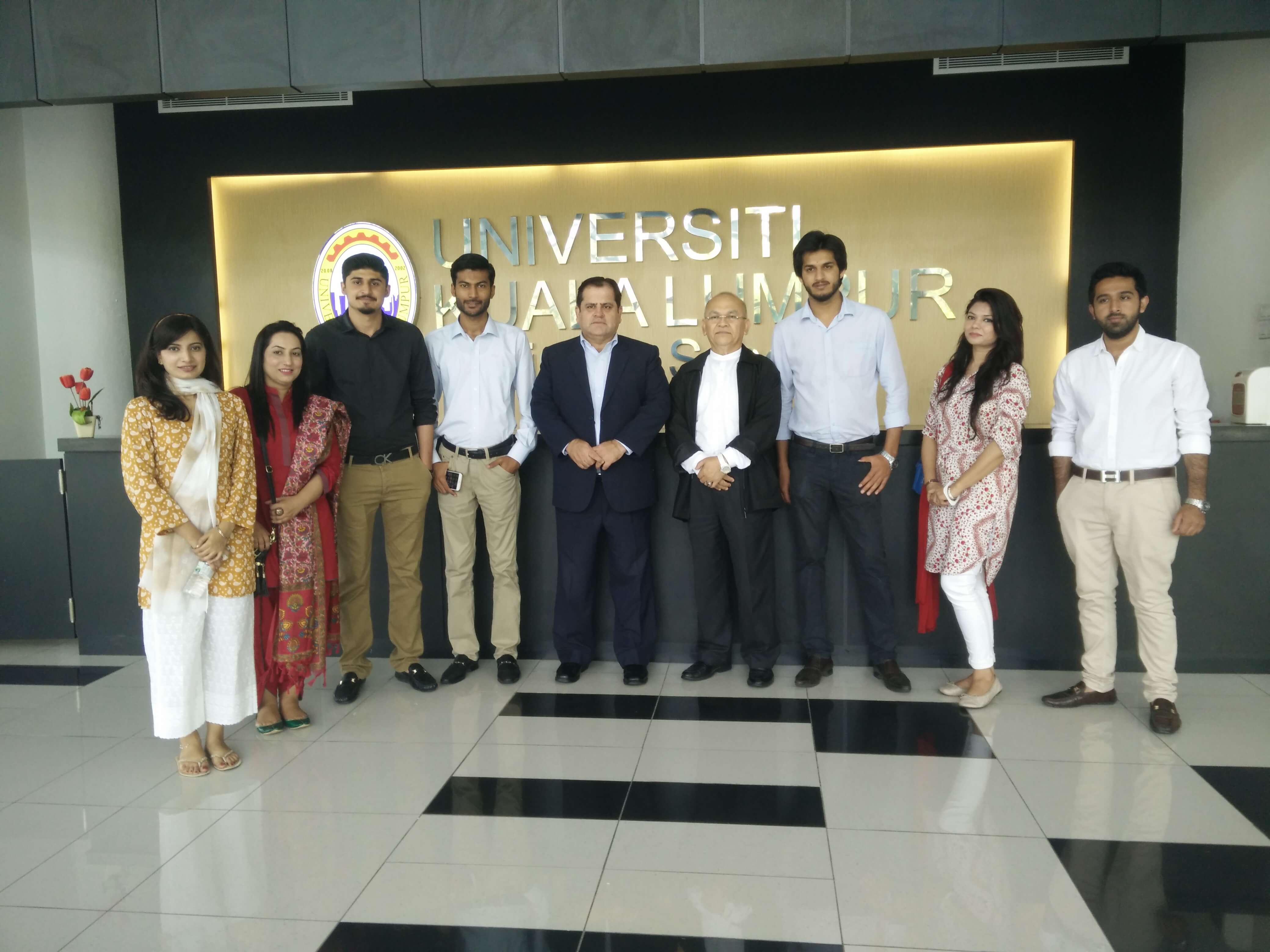 Visit from dhaka students